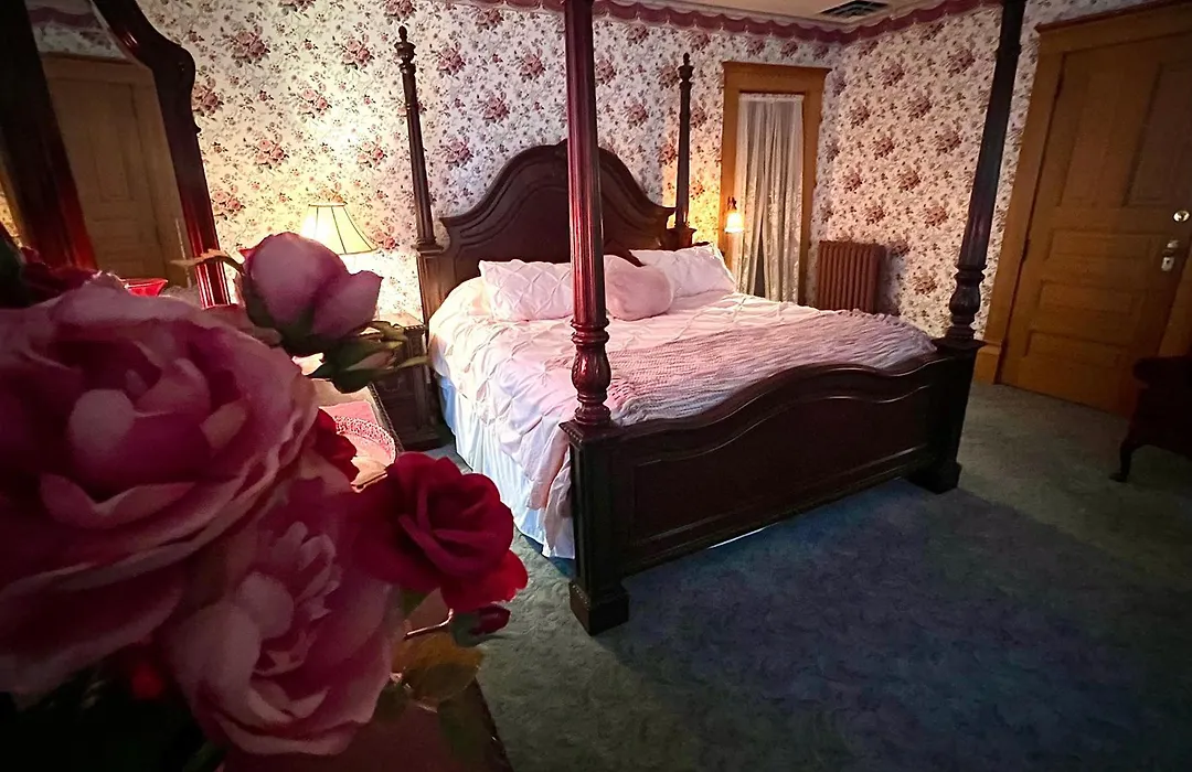 Market St Manor Bed And Breakfast-1